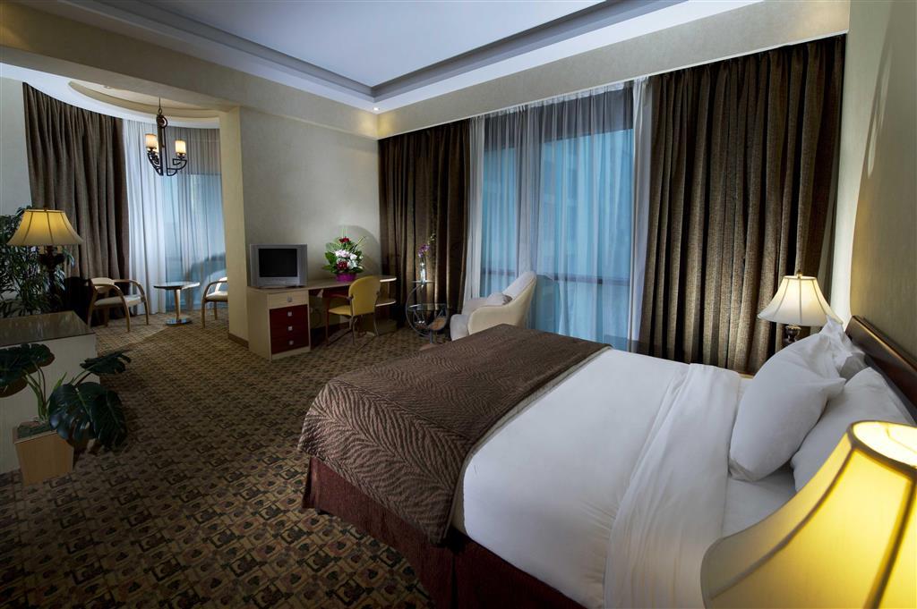Excelsior Luxury Apartments Μανάμα Δωμάτιο φωτογραφία